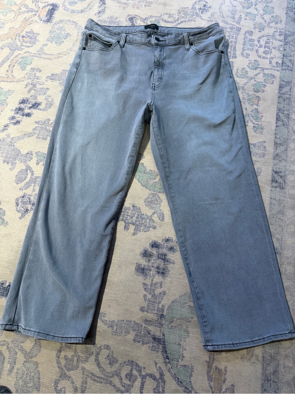 Quince Bella Stretch Kick Flare Jeans in Greyed Out